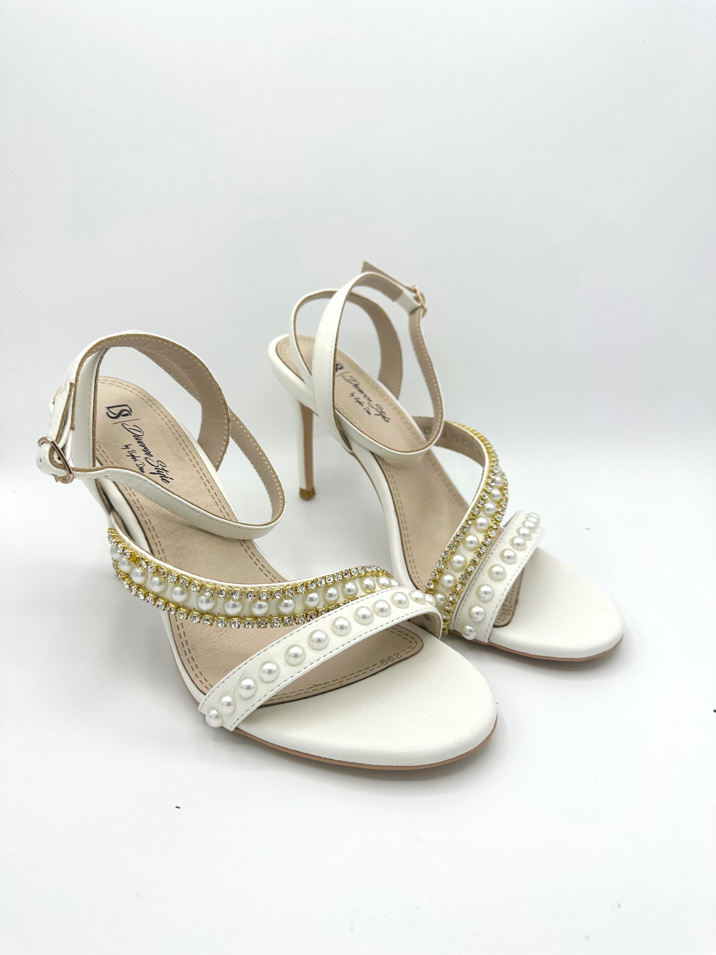 Diana Heel